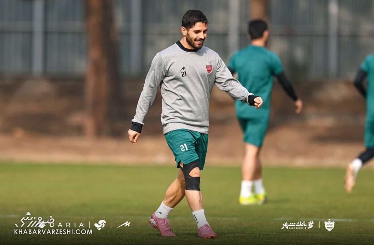 ۳ ستاره کلیدی پرسپولیس به استقلال میرسند؟/ یک نفر قبل دربی جدا شد و رفت! +عکس