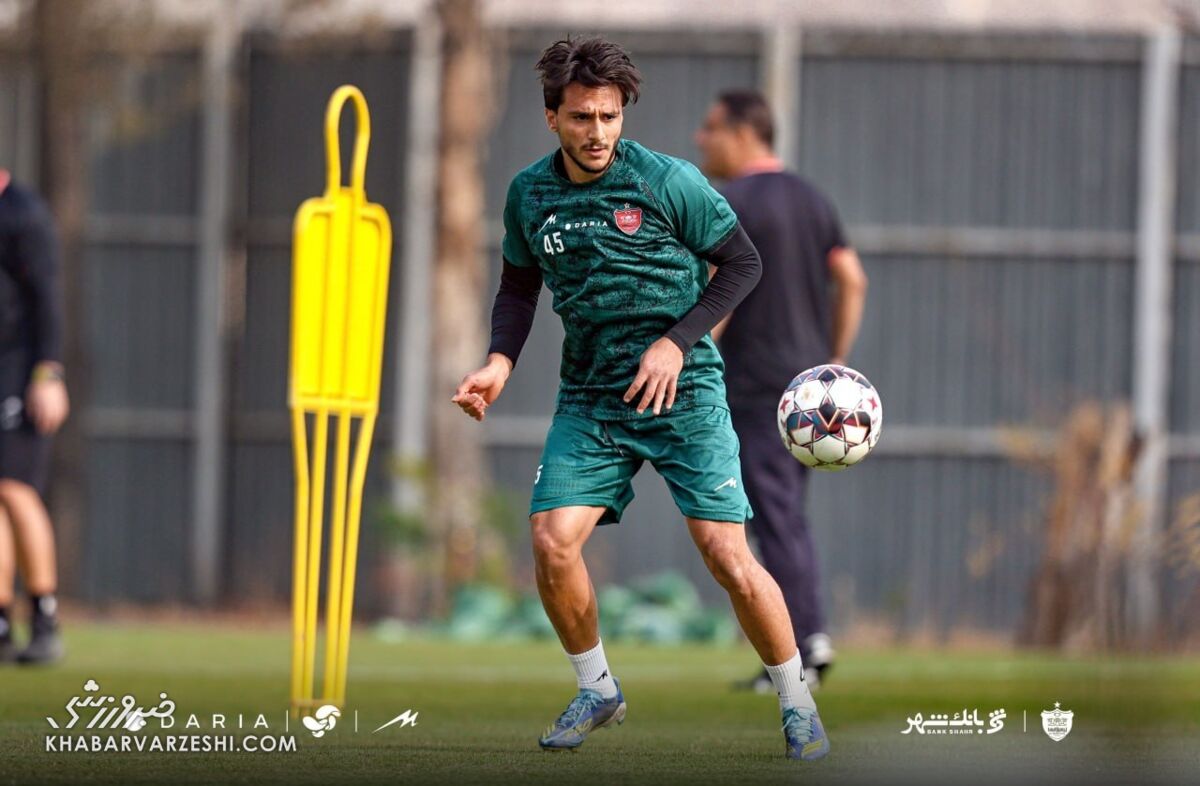 ۳ ستاره کلیدی پرسپولیس به استقلال میرسند؟/ یک نفر قبل دربی جدا شد و رفت! +عکس