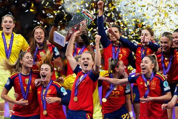 دومین قهرمانی بدون برنده توپ طلا/ اسپانیا مقتدرانه فاتح لیگ ملت‌ها شد