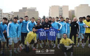 آشتی کنان در تمرین استقلال در آستانه دربی +عکس