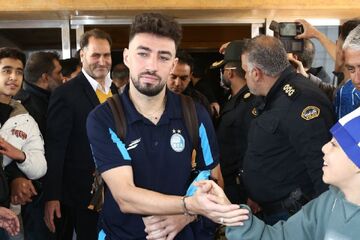 ستاره استقلال یاد دوران لالیگا افتاد +عکس