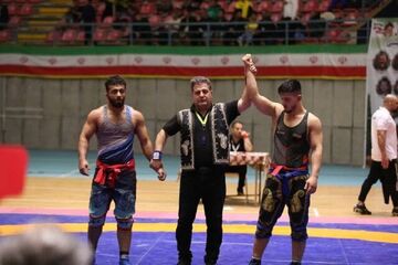 حمله وحشیانه به داور بین‌المللی کشتی و فرزندش +ویدیو