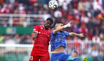 کری‌خوانی هواداران استقلال با درخشش کوشکی مقابل اوریه