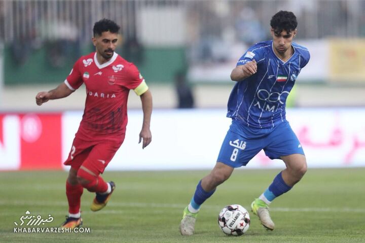 امیرمحمد رزاقی‌نیا؛ پرسپولیس - استقلال