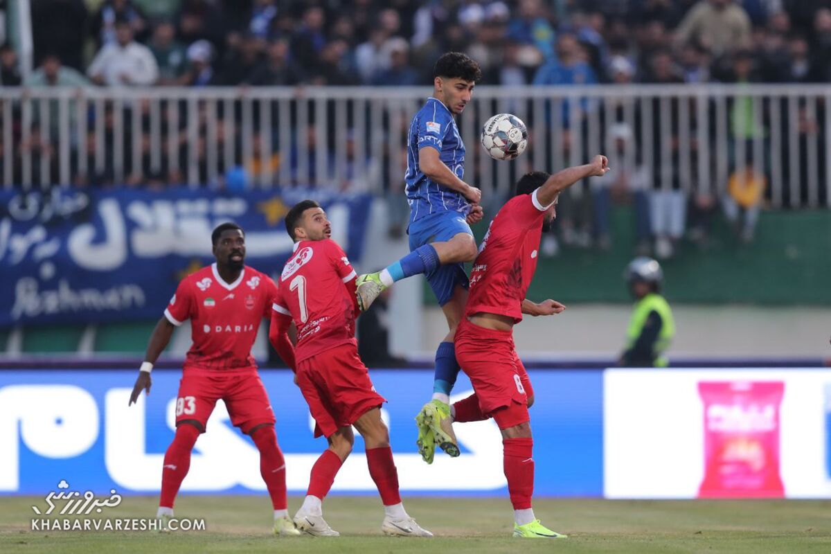 دربی ۱۴ آذر 