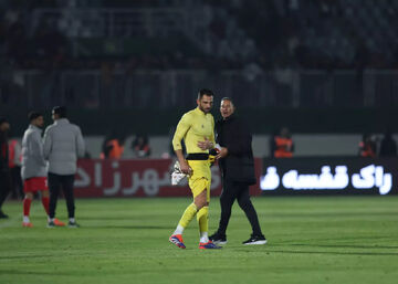 پشت پرده یک اتفاق نادر؛ چرا مربی پرسپولیس دنبال پیراهن استقلال بود؟!