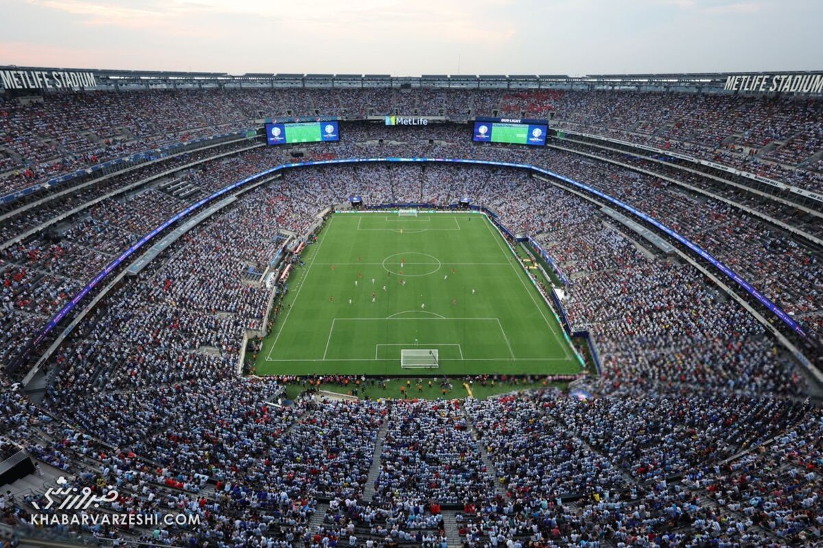 استادیوم مت‌لایف