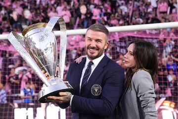 جشن ویژه دیوید بکام در کنار خانواده؛ چه شب باشکوهی برای خداحافظی +تصاویر