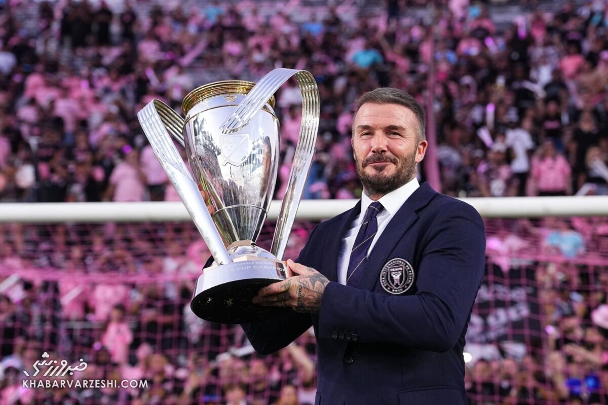 لبخند پرمعنی بکام در آغوش مسی؛ رویا رنگ واقعیت گرفت +عکس و ویدیو