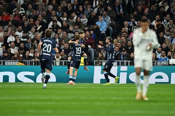 رئال مادرید ۰ - سلتاویگو ۲/ شکست عجیب رئال‌مادرید با ۹ یار/ فاصله با بارسا بیشتر شد