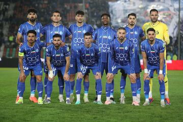 ترکیب احتمالی استقلال مقابل گل گهر/ دغدغه‌های شیرین ساپینتو با دو تغییر اجباری و اختیاری