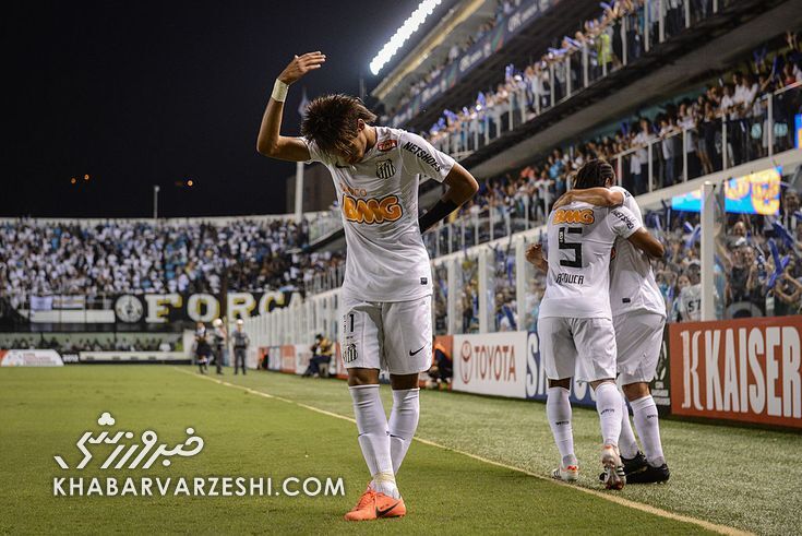 نیمار الهامبخش رقص معروفش را دید و اشک ریخت!/ بازگشت به آغوش ستاره برزیلی بعد از ۱۳ سال! +عکس