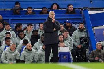 سرمربی آبی‌ها: بدترین ۴۸ ساعت دوران مربیگری‌ام را گذراندم؛ کسی از من حمایت نمی‌کند