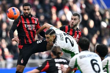 میلان ۲ - ساسولو ۲/ توقف بدموقع صدرنشین