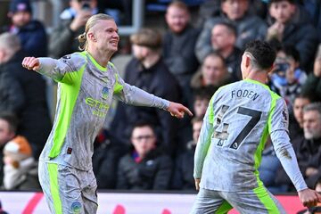 کریستال پالاس ۰ - منچسترسیتی ۳/ سیتیزن‌ها با فیل و بچه‌غول سایه به سایه توپچی‌ها