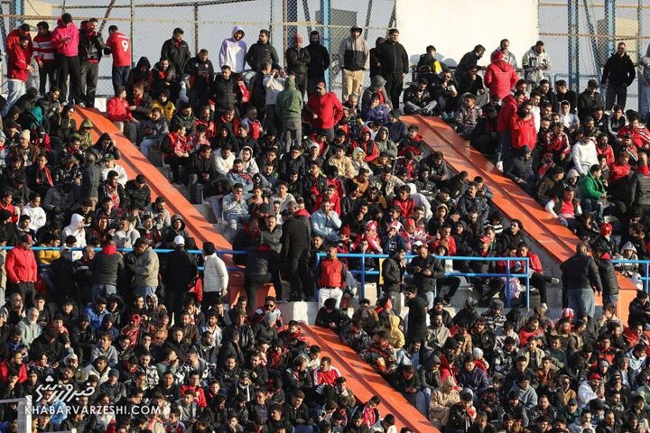 هواداران پرسپولیس؛ پرسپولیس - آلومینیوم