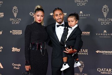 هدیه‌ای رویایی برای تولد ۲۹ سالگی؛ همسر رافینیا آرزوی قدیمی او را برآورده کرد +عکس