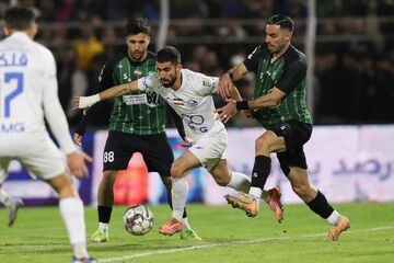 اعتراض مالک خیبر به رد شدن گل مقابل استقلال؛ آفساید نبود!/ بازی از حالت عادی خارج نشد