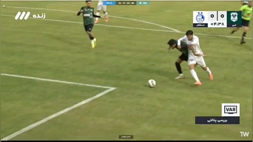 پنالتی استقلال مقابل خیبر اشتباه بود؟/ واکنش فوری کارشناس داوری به صحنه مشکوک