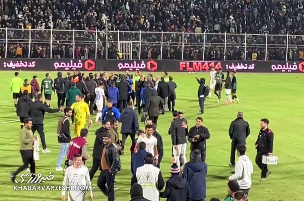 درگیری شدید ساپینتو و رحمتی پس از سوت پایان +عکس