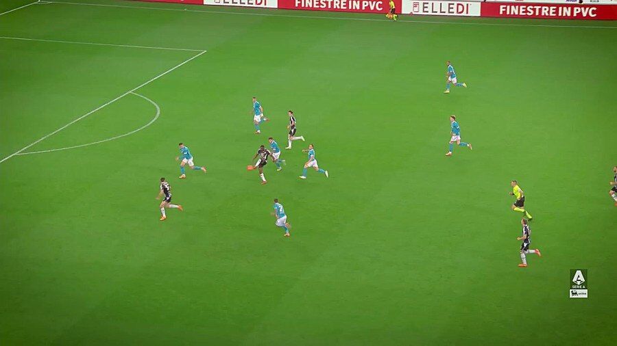 ویدیو| گل مهارنشدنی اکلنکمپ به ناپولی از تمام زوایا/ نگاهی متفاوت به این اثر هنری!