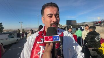 هوادار تراکتور: داورها همیشه علیه ما تبعیض قائل می‌شوند!