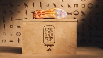 نسخه اختصاصی آدیداس برای محمد صلاح؛ تجلیل طلایی از نماد فوتبال مصر +تصاویر