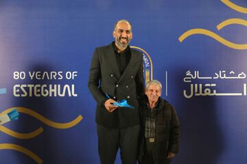 ویدیو| حامد حدادی مدعی شد: با رقم ناچیزی استقلالی شدم