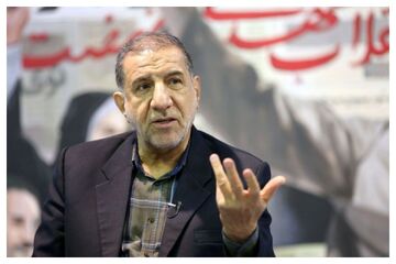 دونالد ترامپ غلط کرده که می‌گوید به فوتبالیست‌های ما ویزا نمی‌دهد/ اگر به چند بازیکن تیم ملی ویزا ندادند، نباید به جام جهانی برویم