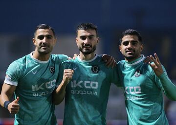 موتور پیکان با نفت دیر روشن شد/ صعود دقیق به یک چهارم جام حذفی با ۱۰ نفر