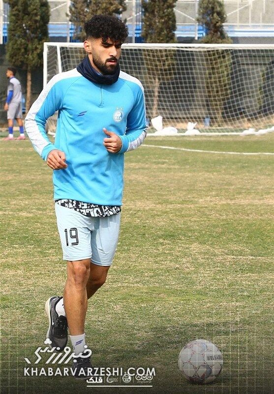 ساپینتو دربه‌در زمین تمرین، مدیران استقلال به دنبال جشن شب یلدا +عکس