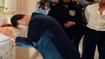 ویدیو| لیونل مسی در حال انجام اعمال سنتی و مذهبی هندی ها!