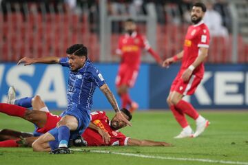 کارشناس داوری مشکوک‌ترین صحنه استقلال - المحرق/ اشتباه فاحش؛ داور پنالتی صددرصد را ندید! +ویدیو