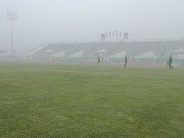 مه مانع برگزاری مسابقه شد؛ یک روز تعویق برای دیدار لیگ برتری