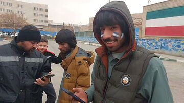 ویدیو| هوادار استقلال: رامین نیست؟ عیب ندارد صالح را داریم/ سید حسین باید برگردد!