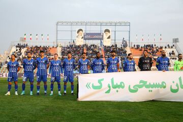 استقلال محکوم به شکست سپاهان است/ تیم اردنی می‌تواند یقه تیم ساپینتو را بگیرد