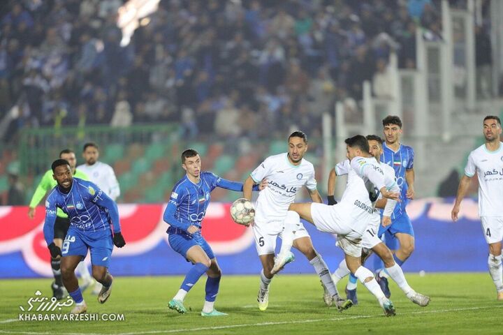 استقلال - گل گهر