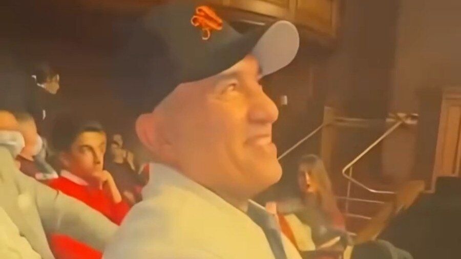 ویدیو| بهنام بانی و معرفی تماشاگر ویژه کنسرتش: این شما و این‌هم احمدرضا عابدزاده عقاب آسیا