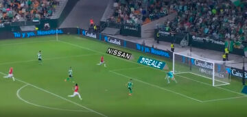 ویدیو| توپ‌هایی که گل شدن‌شان قطعی بود/ ۲۰ مهار باورنکردنی از دروازه‌بان‌های لالیگایی در سال ۲۰۲۵