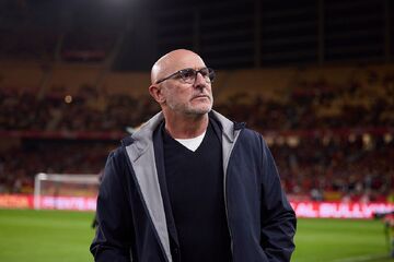 مسی و رونالدو نباید بازنشسته شوند