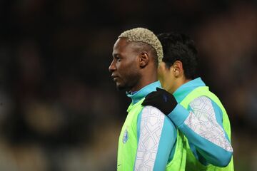 وضعیت مبهم خارجی گرانقیمت استقلال