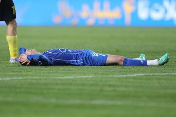 ویدیو| سرمربی سپاهان قرارداد آسانی را لو داد: ما پولش را نداشتیم!