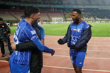 یک مهاجم جوان پرونده ساپینتو را بست