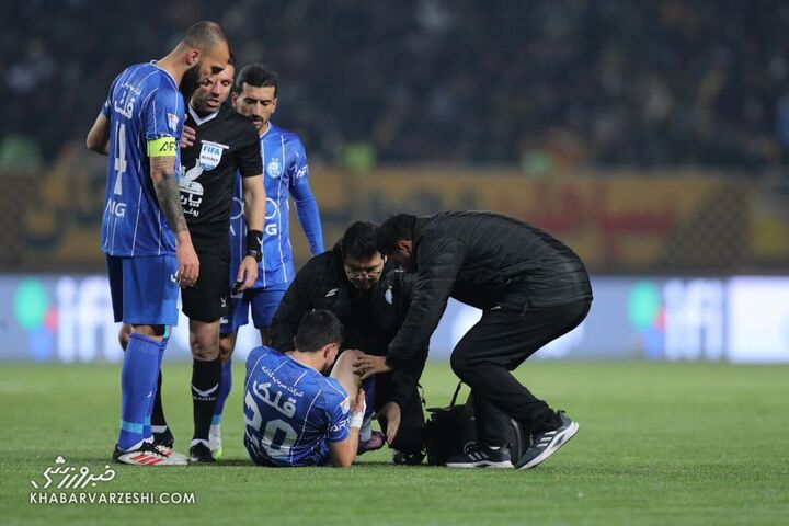 مصدومیت علیرضا کوشکی؛ سپاهان - استقلال