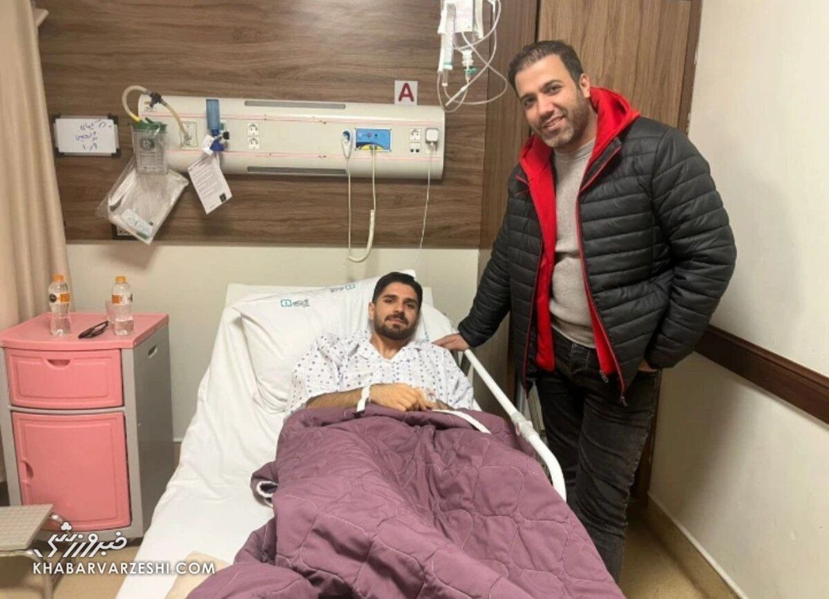 محمد عمری در بیمارستان