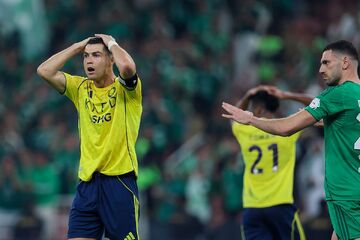 پست عجیب برای رونالدو: تاکسی گرفتیم، برو! +عکس