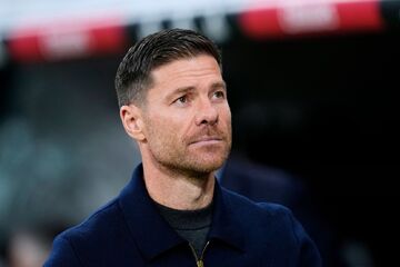 ژابی: دلتنگ امباپه هستم اما با داشته‌هایم بهترین تیم را می‌سازم