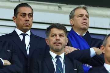 خشم هواداران از سیاست‌های مالک ایرانی باشگاه؛ بحران در لندن به اوج رسید