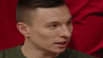 ویدیو| سرگیف به فارسی سرود قهرمانی پرسپولیس را خواند!