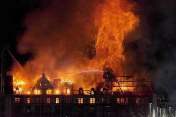 مرگ تکان دهنده ستاره فوتبال/ حادثه دلخراش در پیست اسکی